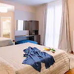 La Perla Tra Gli Ulivi 12, Emma سان فينتْشينسو