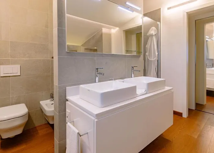 La Perla Tra Gli Ulivi 12, Emma サン·ヴィンチェンツォ