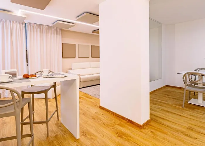 ヴィラ La Perla Tra Gli Ulivi 12, Emma *