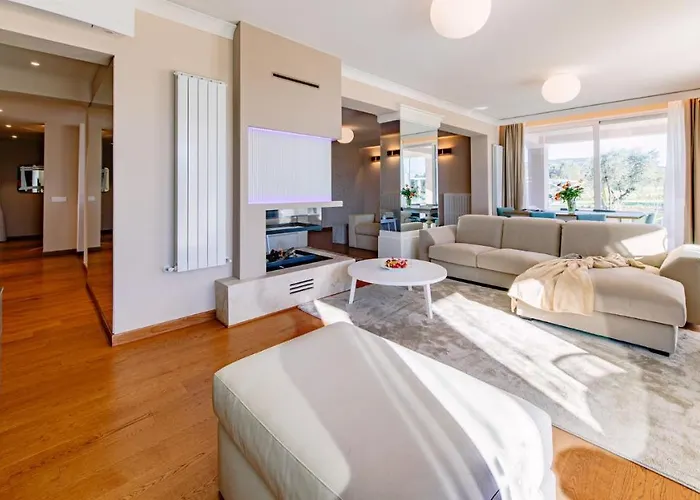 La Perla Tra Gli Ulivi 12, Emma ヴィラ *