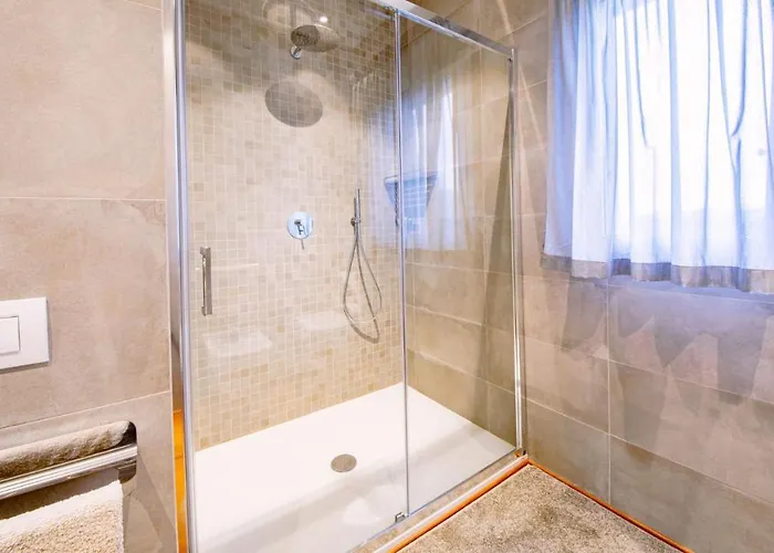 La Perla Tra Gli Ulivi 12, Emma サン·ヴィンチェンツォ